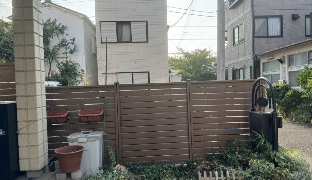 【施工事例】<br>マキ中木・カナメモチ中木伐採